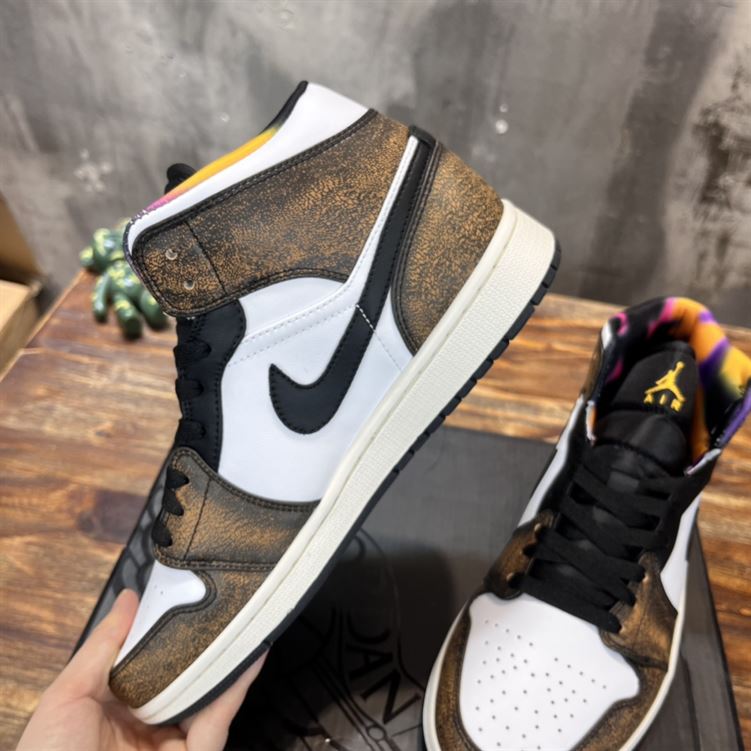 AIR JORDAN 1 MID SE – NSN028