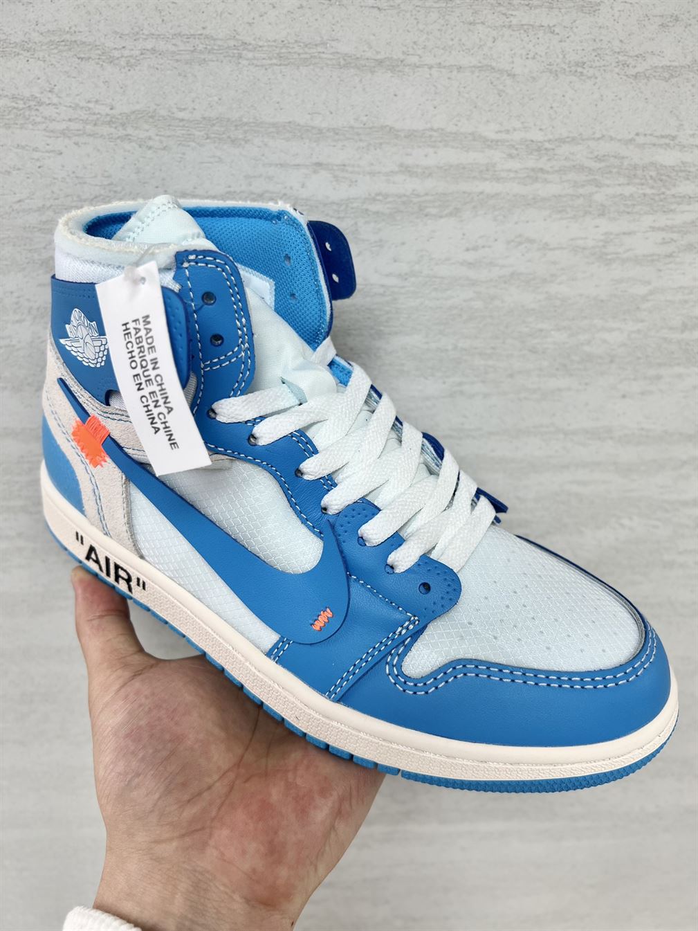 AIR JORDAN 1 RETRO HIGH OFF-WHITE UNIVERSITY BLUE - OFW031