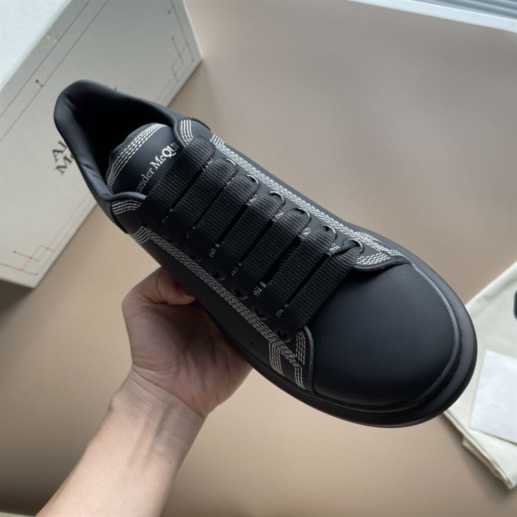 ALEXANDER MCQUEEN OVERSIZED LEATHER SNEAKERS - ALD018