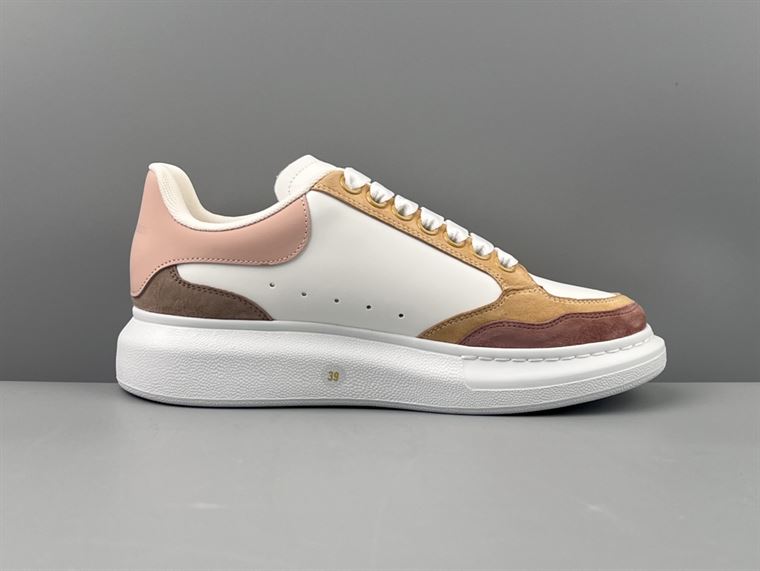 ALEXANDER MCQUEEN OVERSIZED SNEAKER - ALD038