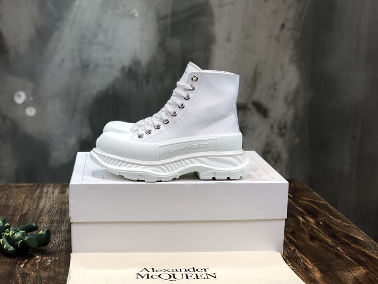 ALEXANDER MCQUEEN TREAD SLICK HIGH-TOP SNEAKERS - ALD026