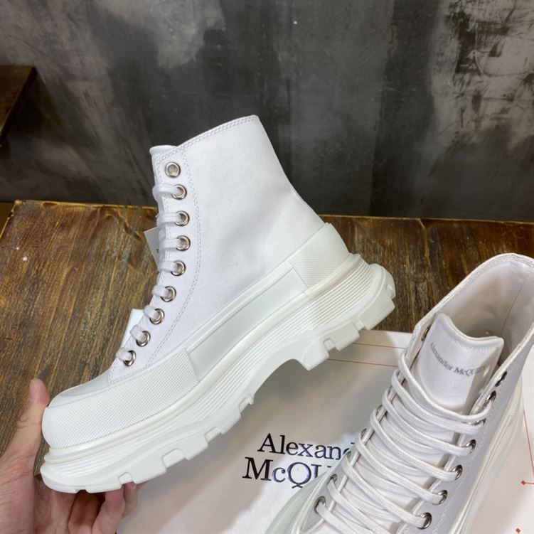 ALEXANDER MCQUEEN TREAD SLICK HIGH-TOP SNEAKERS - ALD026