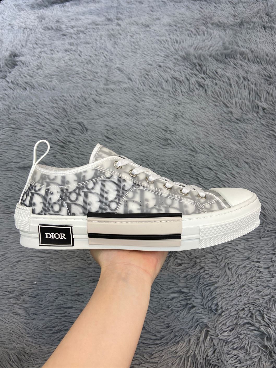 B23 LOW-TOP SNEAKER DIOR OBLIQUE CANVAS - DO060