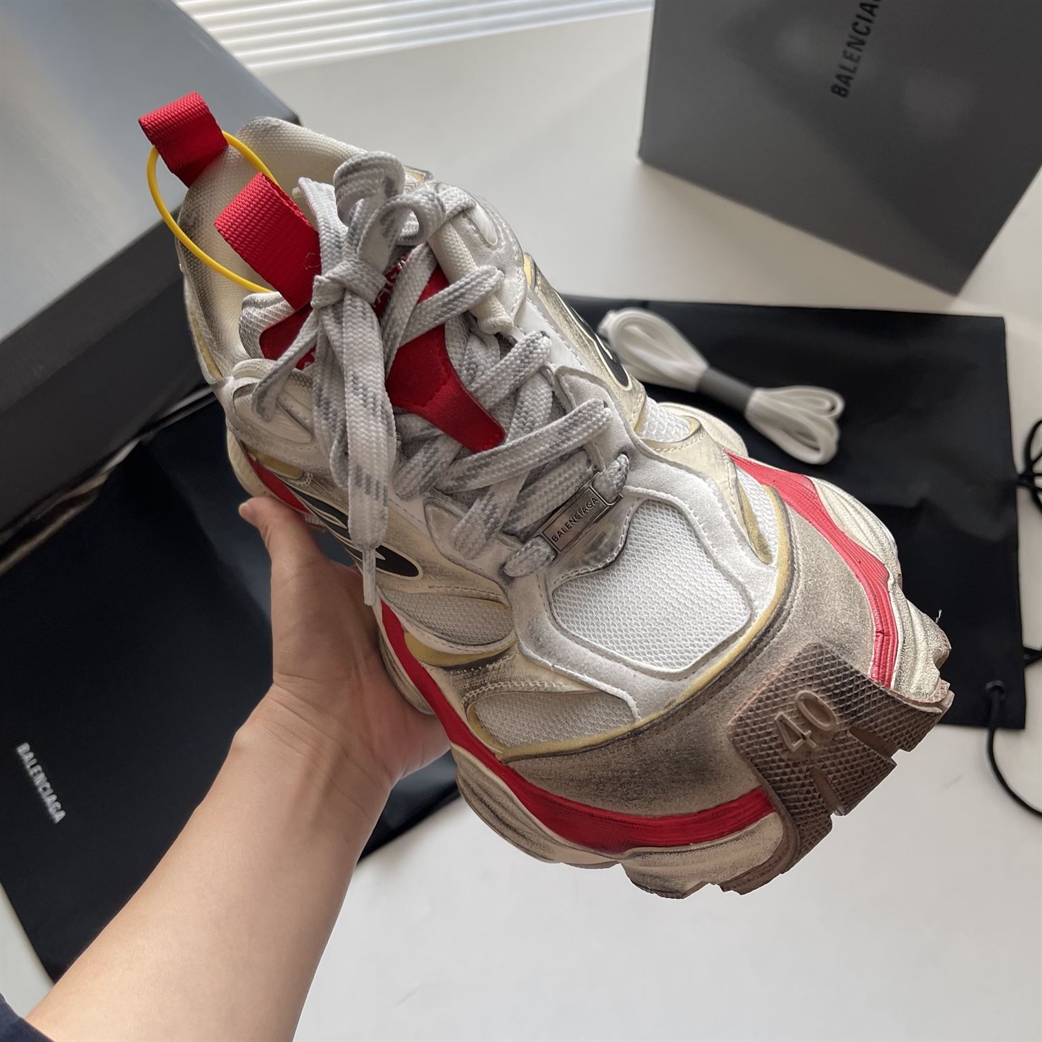 BALENCIAGA CARGO SNEAKER WHITE RED - BLA092