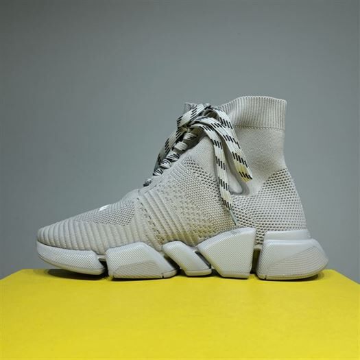 BALENCIAGA MEN'S SPEED 2.0 LACE-UP RECYCLED KNIT SNEAKER IN GREY - BLA035