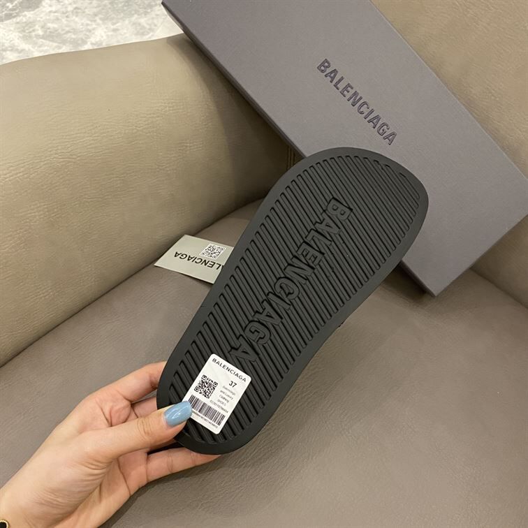 BALENCIAGA POOL SLIDE SANDAL - BBD003