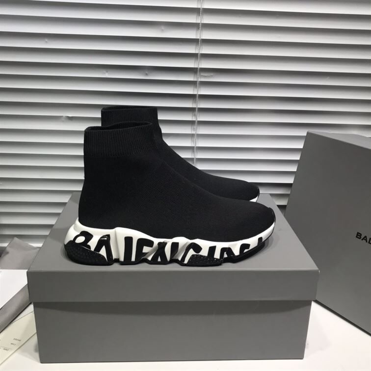 BALENCIAGA SPEED RECYCLED KNIT GRAFFITI SNEAKER IN BLACK/WHITE - BLA051
