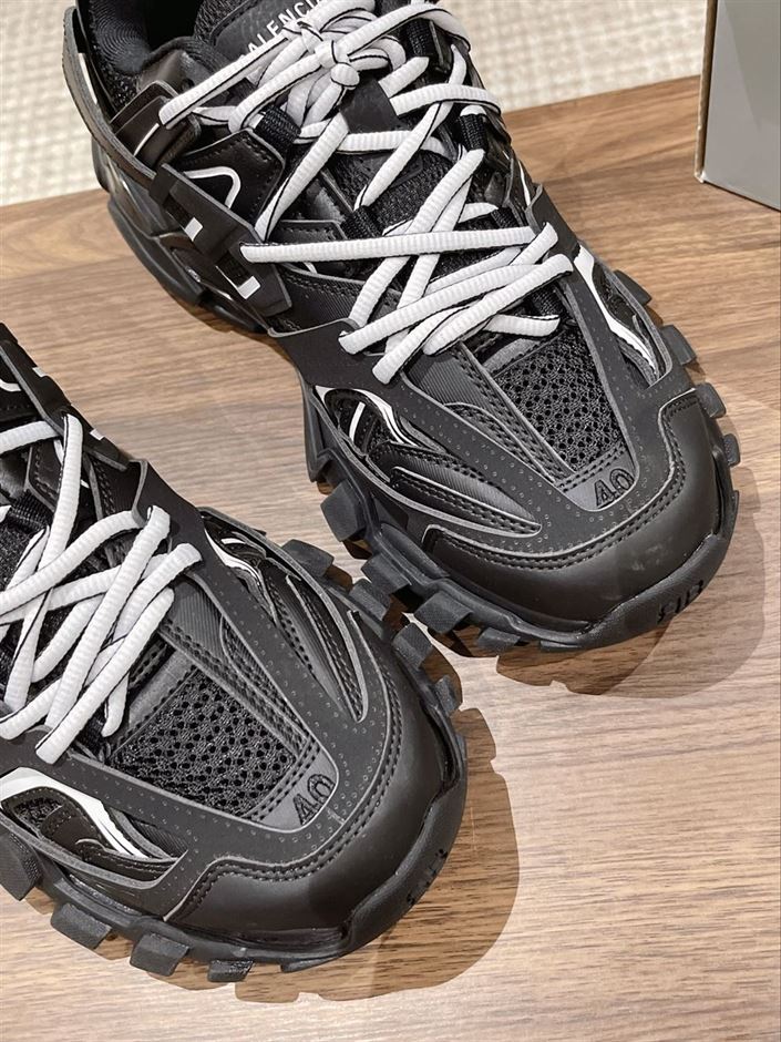 BALENCIAGA TRACK TRAINERS SNEAKER - BLA074