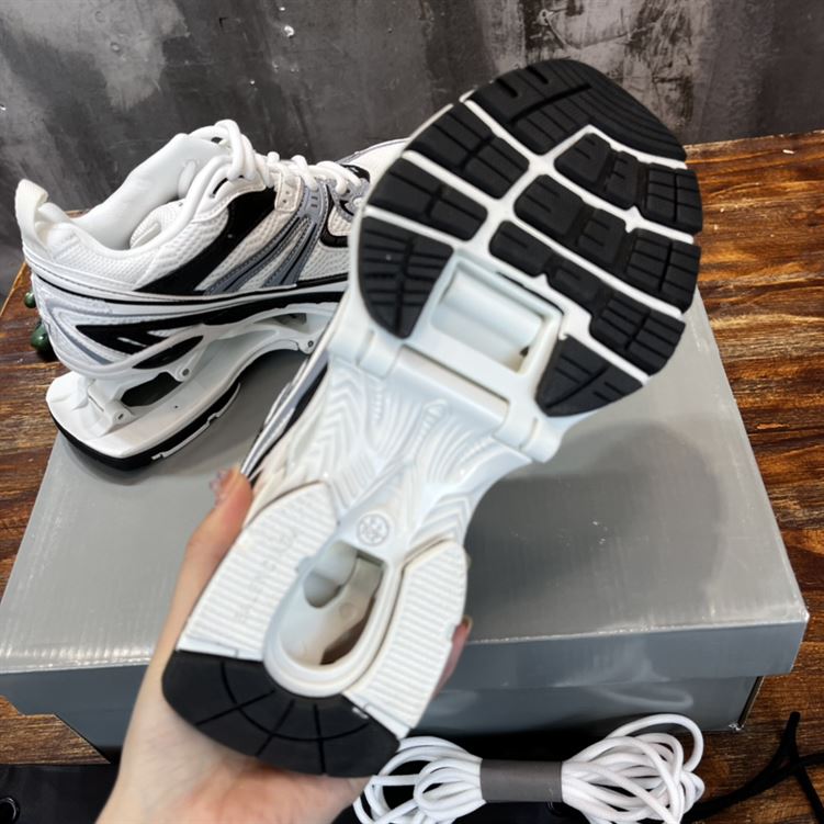 BALENCIAGA X-PANDER SNEAKER IN OFF WHITE - BLA042