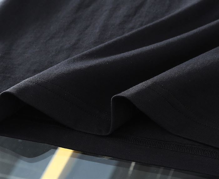 BURBERRY HORSEFERRY PRINT COTTON OVERSIZED T-SHIRT - BRS001