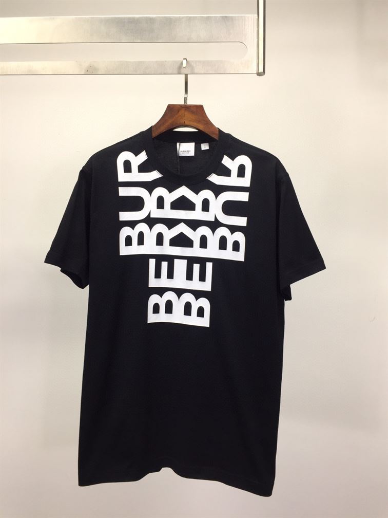 BURBERRY LOGO PRINT COTTON OVERSIZED T-SHIRT IN BLACK - BRS003