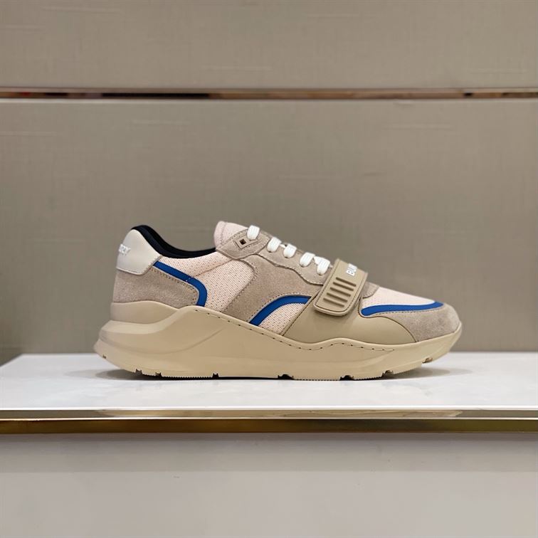 BURBERRY LOGO-STRAP LOW-TOP SNEAKERS - BBR026