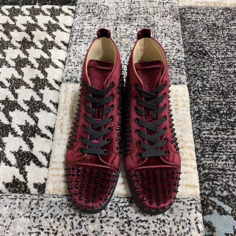 CHRISTIAN LOUBOUTIN HIGH TOP SNEAKER - CLS009
