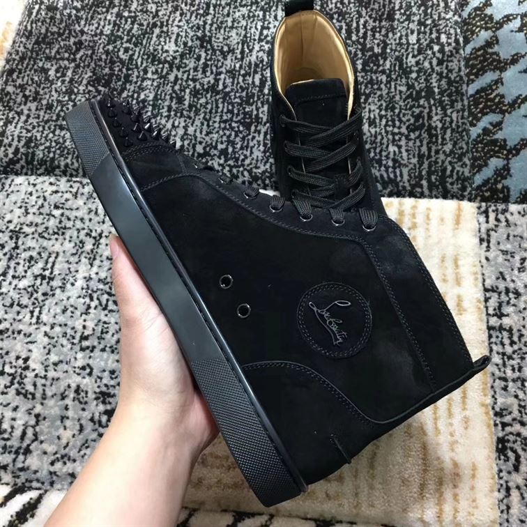 CHRISTIAN LOUBOUTIN HIGH TOP SNEAKER - CLS010