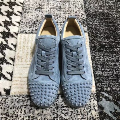 CHRISTIAN LOUBOUTIN LOW TOP SNEAKER - CLS023