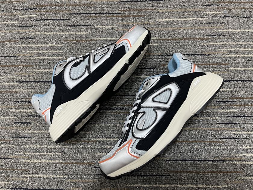 DIOR B30 SNEAKER GRAY MESH WITH SILVER-TONE AND DEEP GRAY TECHNICAL FABRIC - DO107