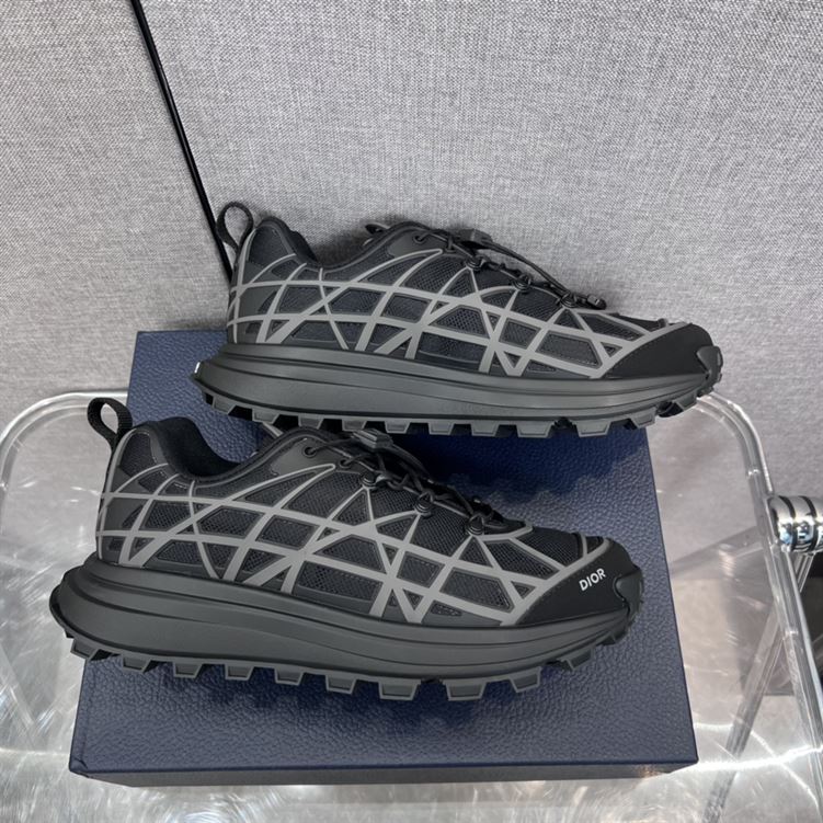 DIOR B31 RUNNER SNEAKER BLACK - DO095