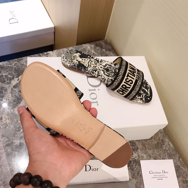 DIOR DWAY SLIDE - DS009