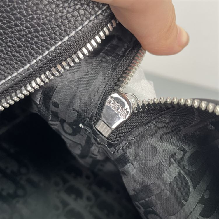 DIOR LINGOT 50 BAG BLACK GRAINED CALFSKIN - DIO020