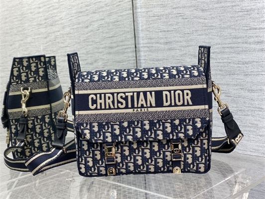 DIOR MEDIUM DIORCAMP BAG BLUE