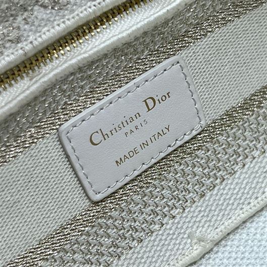 DIOR MEDIUM LADY D-JOY BAG