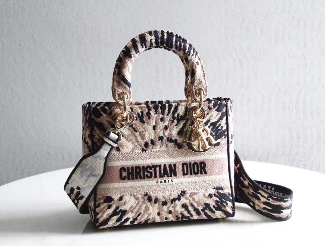 DIOR MEDIUM LADY D-LITE BAG IN MULTICOLOR TIE EMBROIDERY