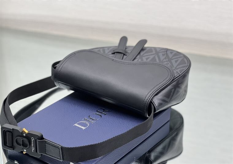 DIOR MINI SADDLE BAG BLACK CD DIAMOND CANVAS AND SMOOTH CALFSKIN - DIO007