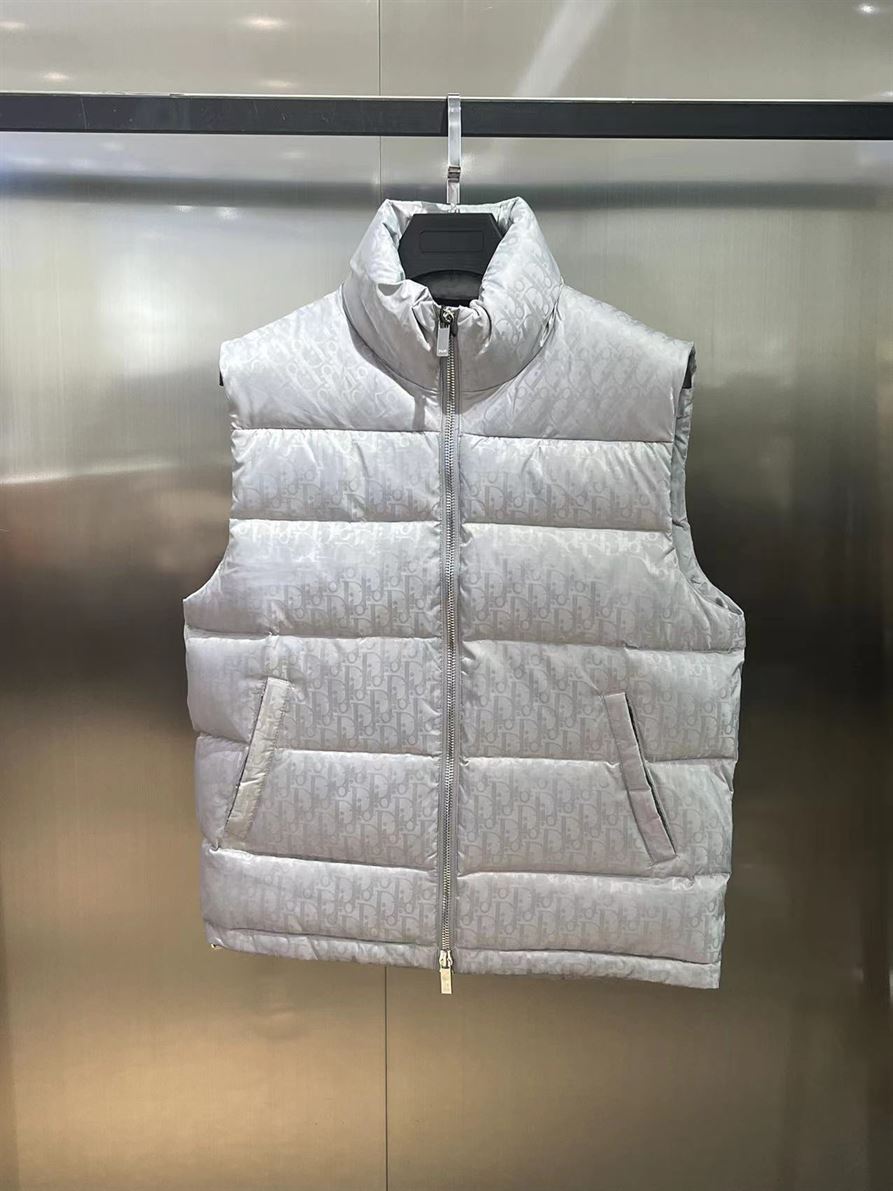 DIOR OBLIQUE SLEEVELESS DOWN JACKET - DRC015