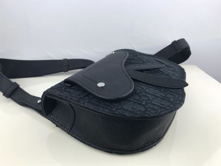 DIOR SADDLE POUCH BLACK OBLIQUE JACQUARD - DIO003
