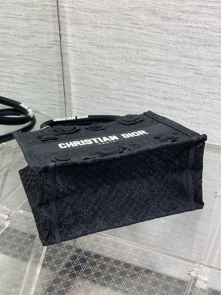 DIOR TOTE BOOK BLACK BAG