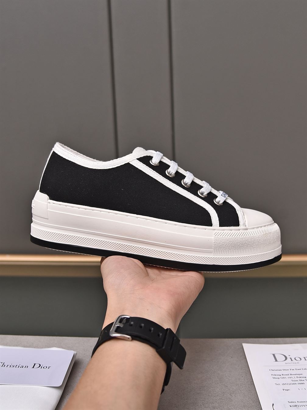 DIOR WALK’N’DIOR PLATFORM LOW-TOP SNEAKER - DO146