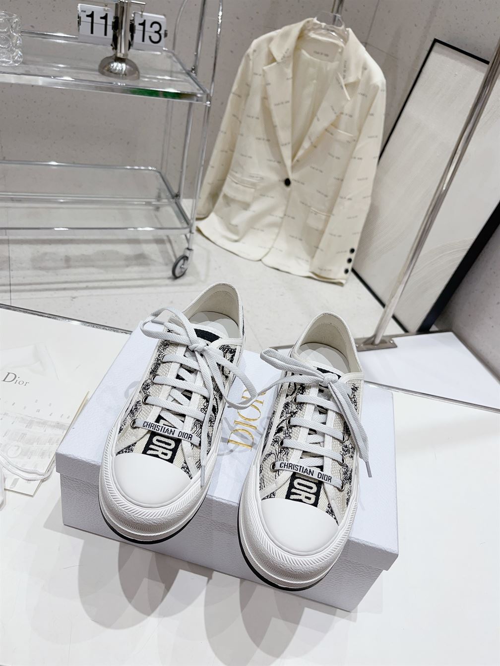 DIOR WALK'N'DIOR PLATFORM SNEAKER - DO113
