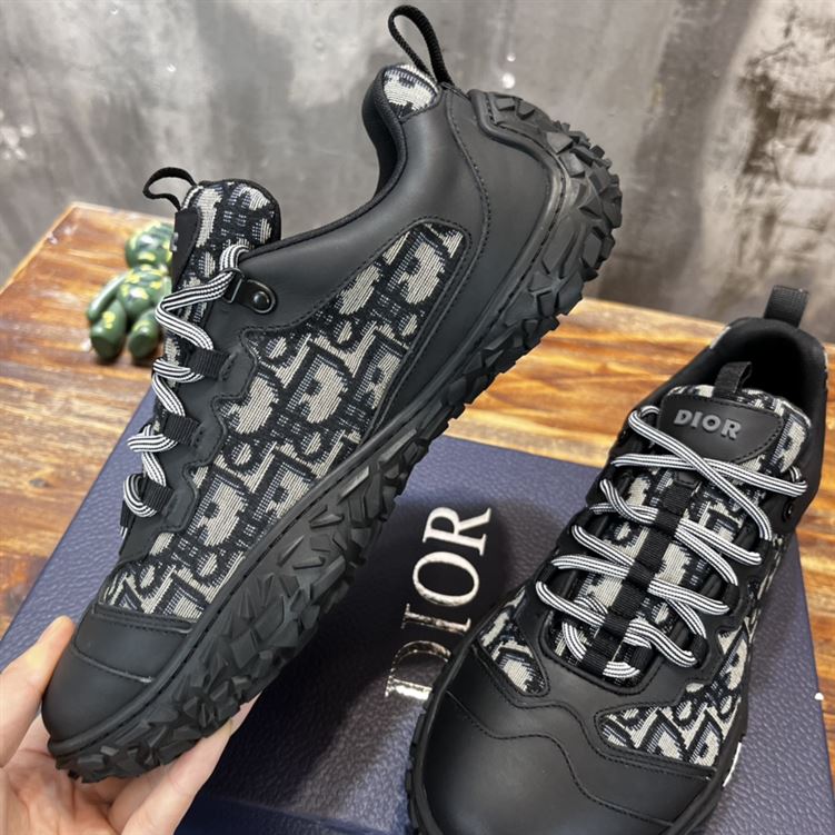 DIORIZON DERBY SHOE BEIGE AND BLACK DIOR OBLIQUE JACQUARD AND BLACK RUBBER - DO090