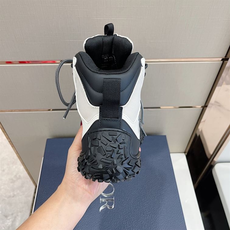 DIORIZON HIKING BOOT GRAY TECHNICAL MESH AND BLACK RUBBER - DO088