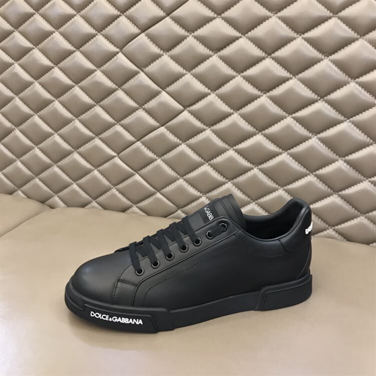 DOLCE & GABBANA BLACK LOW TOP SNEAKER – DG009