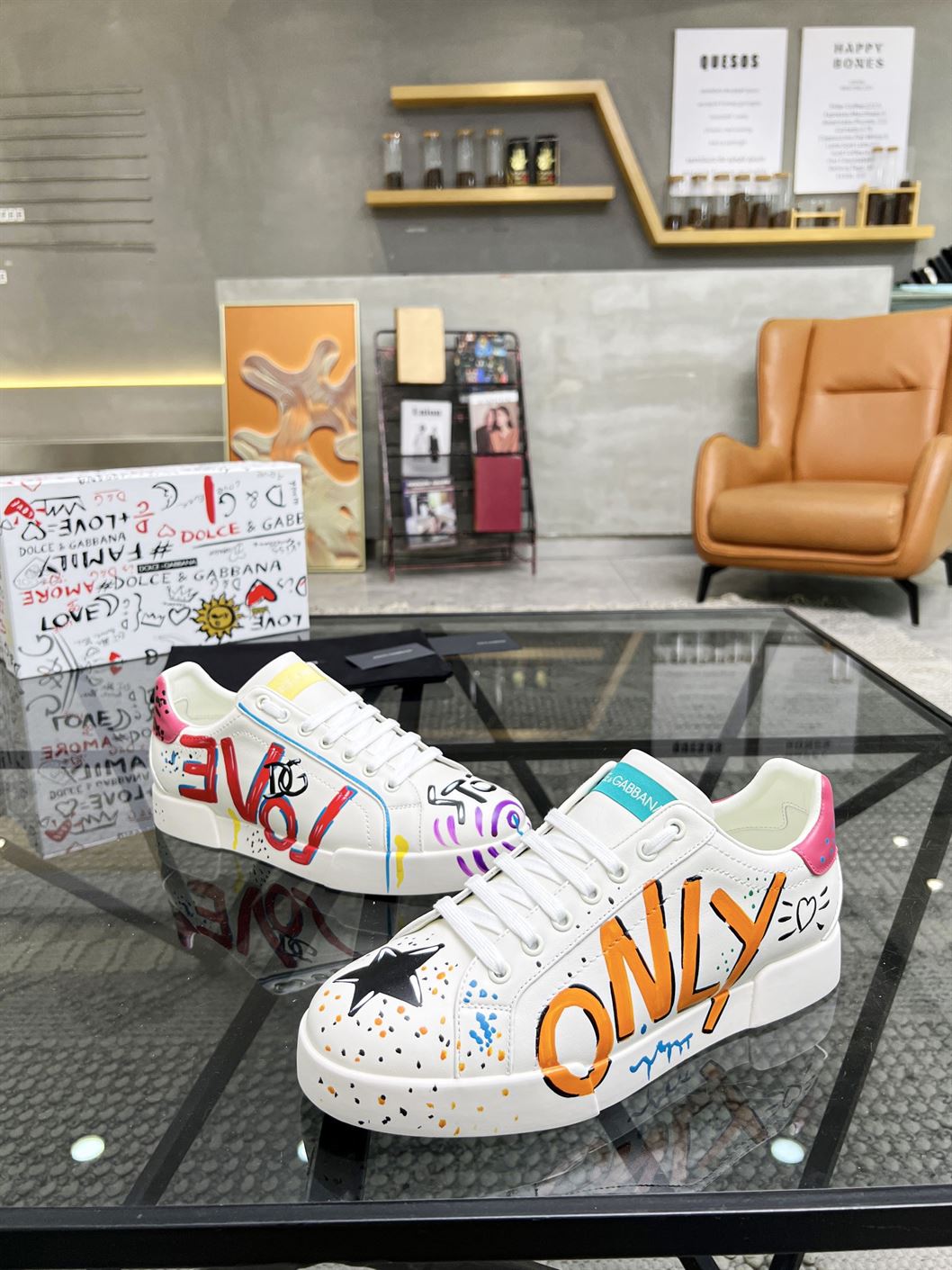 DOLCE & GABBANA LIMITED EDITION PORTOFINO GRAFFITI SNEAKERS – DG020