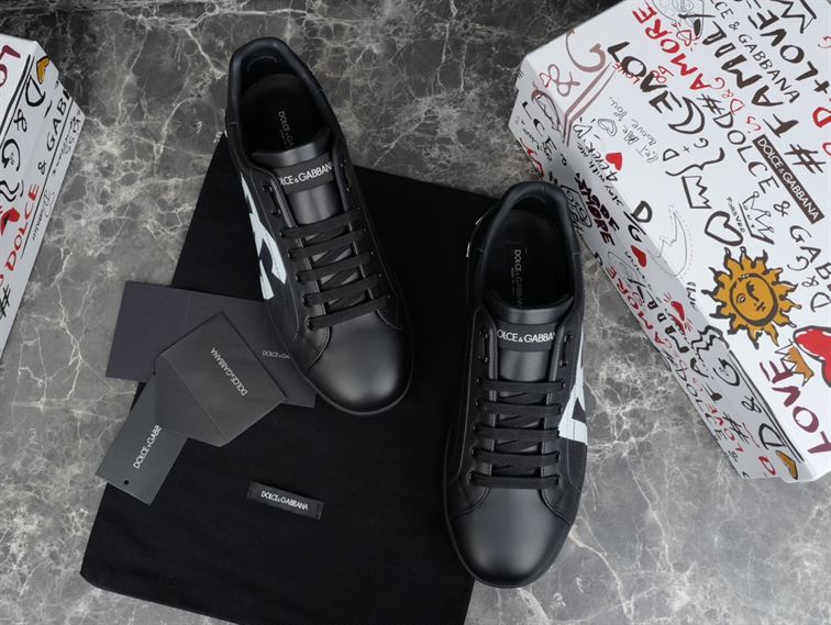 DOLCE & GABBANA PORTOFINO DG SNEAKERS IN BLACK – DG025