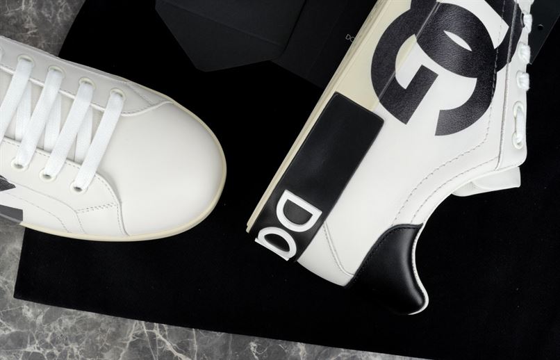 DOLCE & GABBANA PORTOFINO DG SNEAKERS IN WHITE – DG026