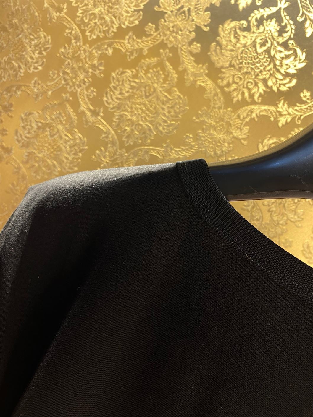 DOLCE & GABBANA ROUND-NECK T-SHIRT WITH DOLCE&GABBANA PRINT - DT005