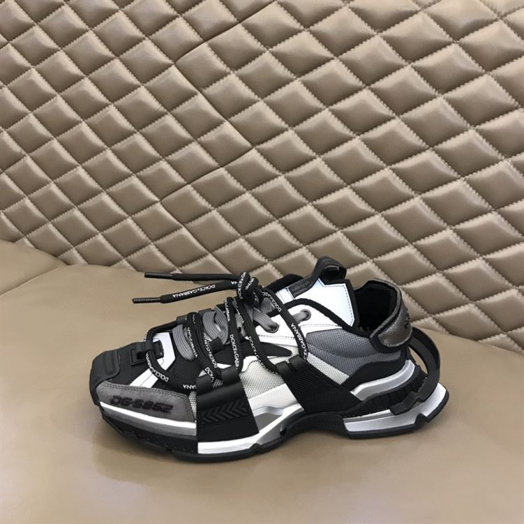 DOLCE & GABBANA SPACE LOW-TOP SNEAKERS IN BLACK AND GREY – DG013