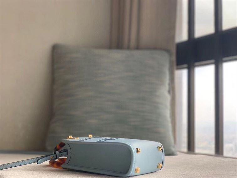 FENDI MINI SUNSHINE SHOPPER LIGHT BLUE