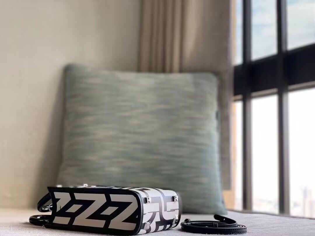 FENDI MINI SUNSHINE SHOPPER TWO TONE LEATHER