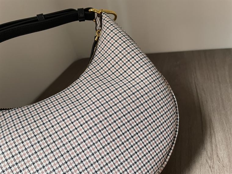 FENDIGRAPHY SMALL BROWN HOUNDSTOOTH WOOL BAG