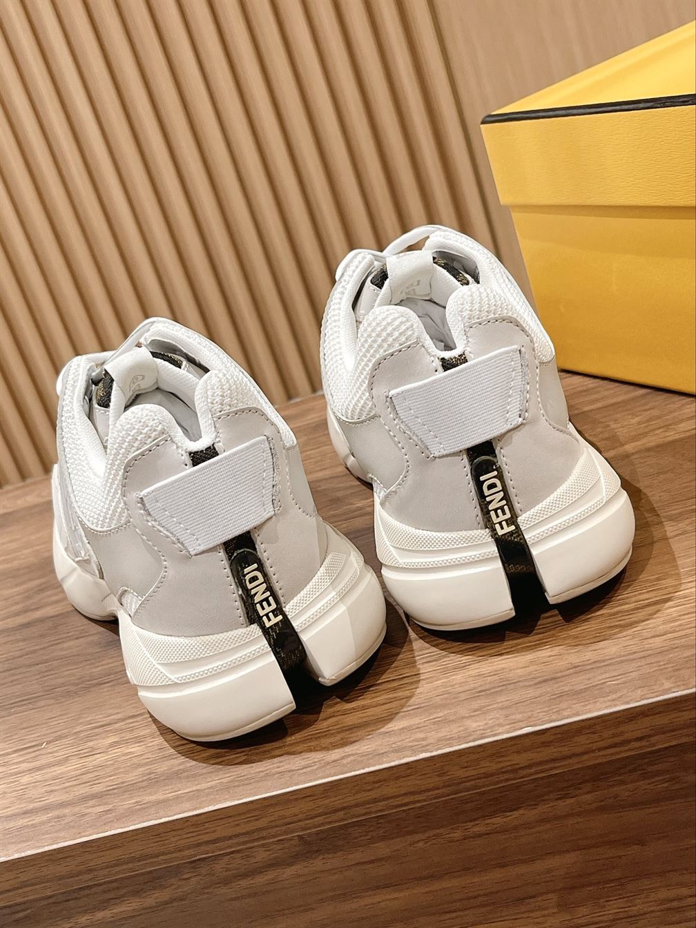 FENDY FASTER TRAINERS WHITE NUBUCK LEATHER LOW TOPS - FDS019