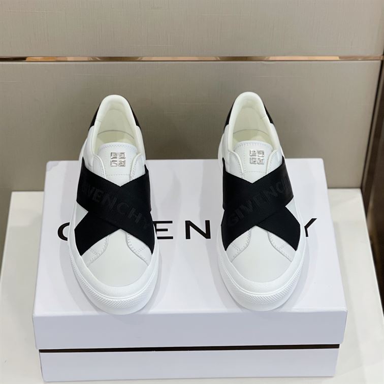 GIVENCHY CITY SPORT SNEAKERS IN LEATHER WITH DOUBLE WEBBING STRAP - GVC008