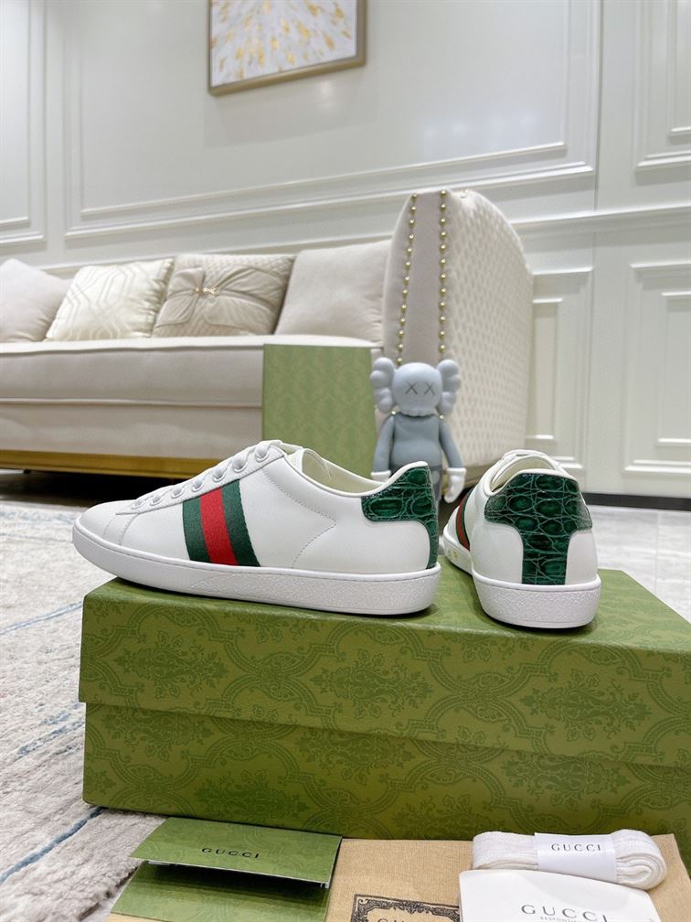 GUCCI ACE LEATHER SNEAKER - GCC089