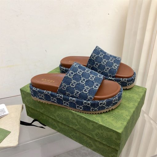 GUCCI ANGELINA LOGO-JACQUARD COATED-CANVAS PLATFORM SLIDES - GSL024