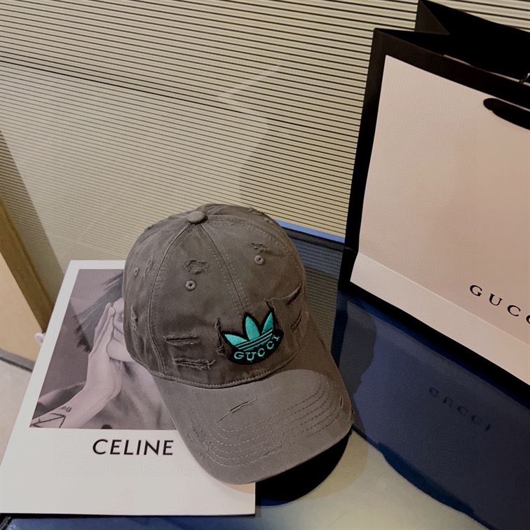 GUCCI BASEBALL HAT