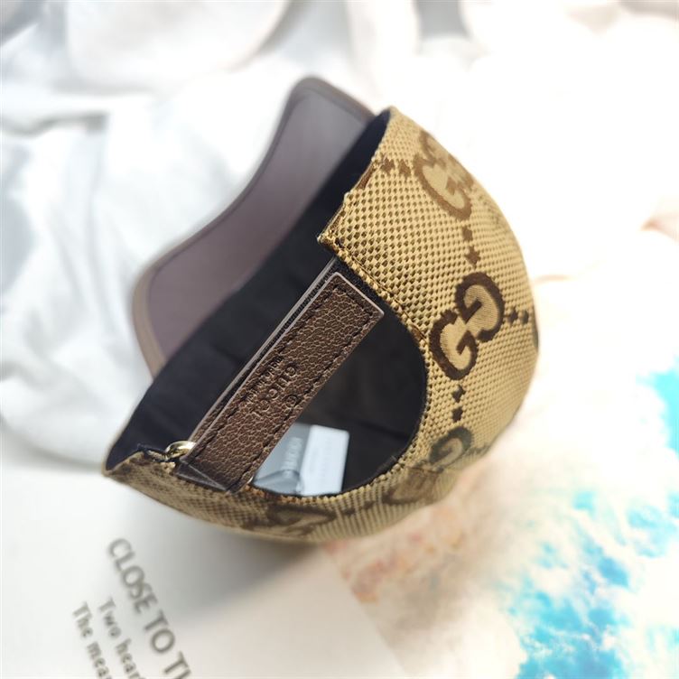 GUCCI BASEBALL HAT