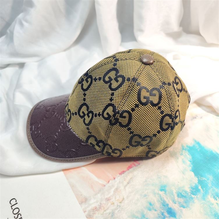 GUCCI BASEBALL HAT